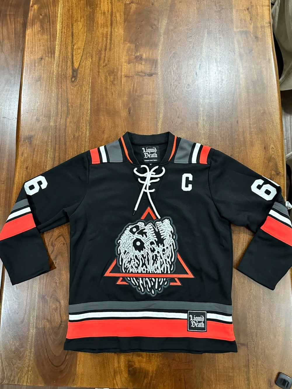 Liquid Death Sudden Death 2 Men’s Hockey Jersey Mens Size Small
